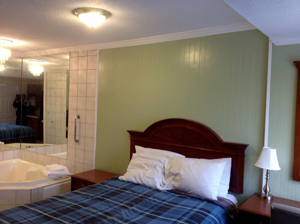 Relax Inn Webster Luaran gambar